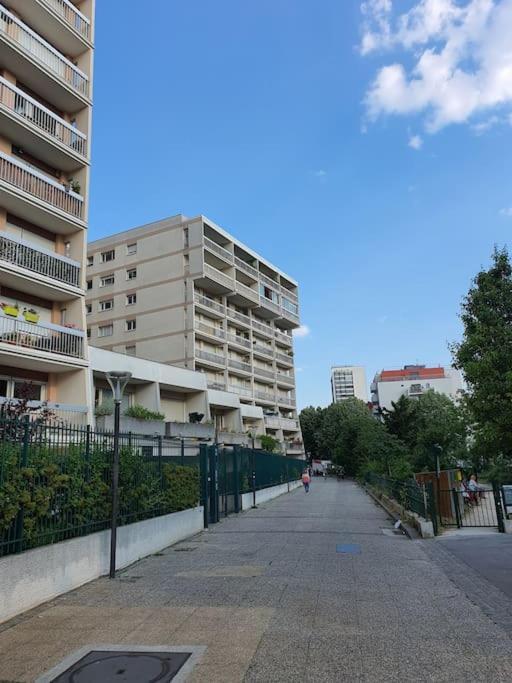 Renewed Spacious 35m2 In * Paris